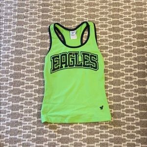 Eagles top